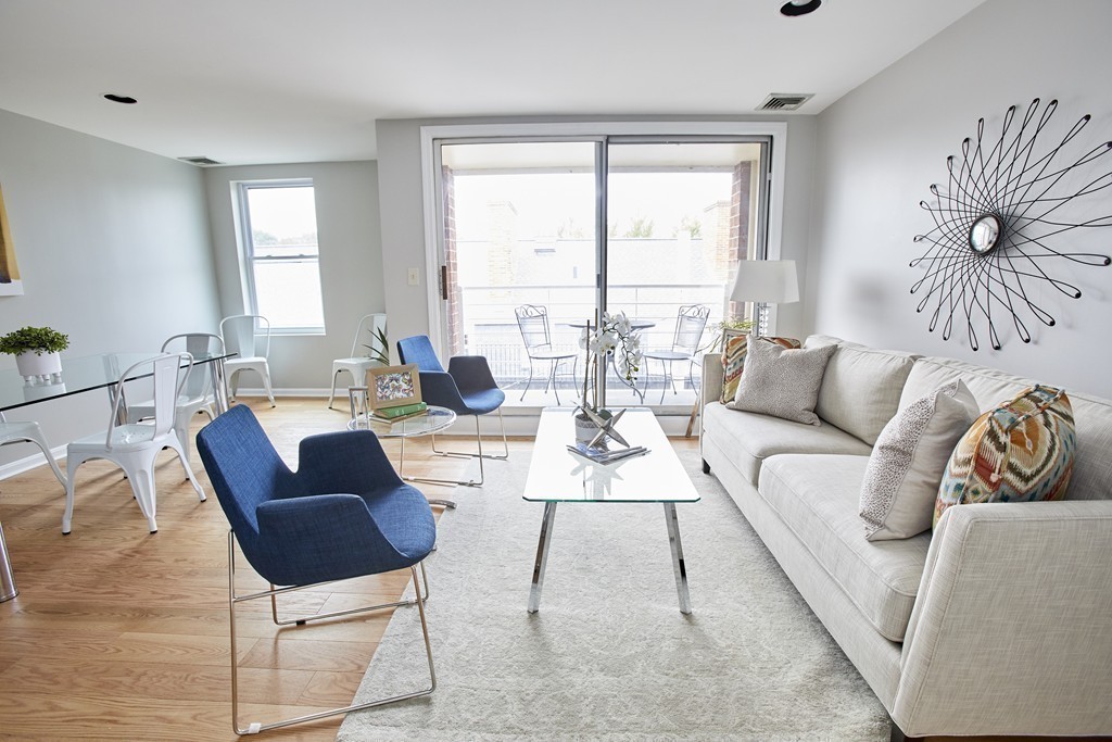 435 Washington Street, Unit 404 Somerville, MA 02143 - Photo 7 of 20