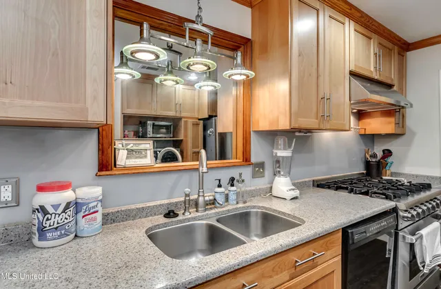 $254,900 | 235 Hawthorne Drive, Madison, MS 39110