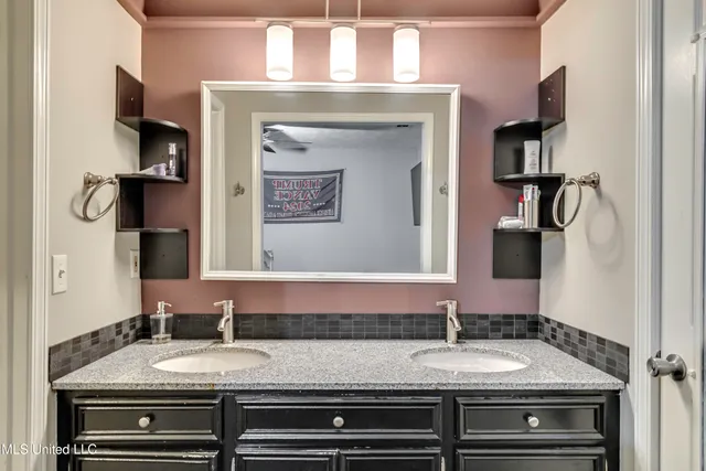 $254,900 | 235 Hawthorne Drive, Madison, MS 39110