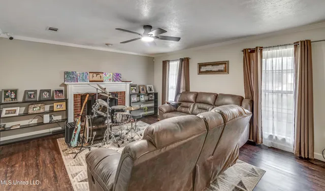 $254,900 | 235 Hawthorne Drive, Madison, MS 39110