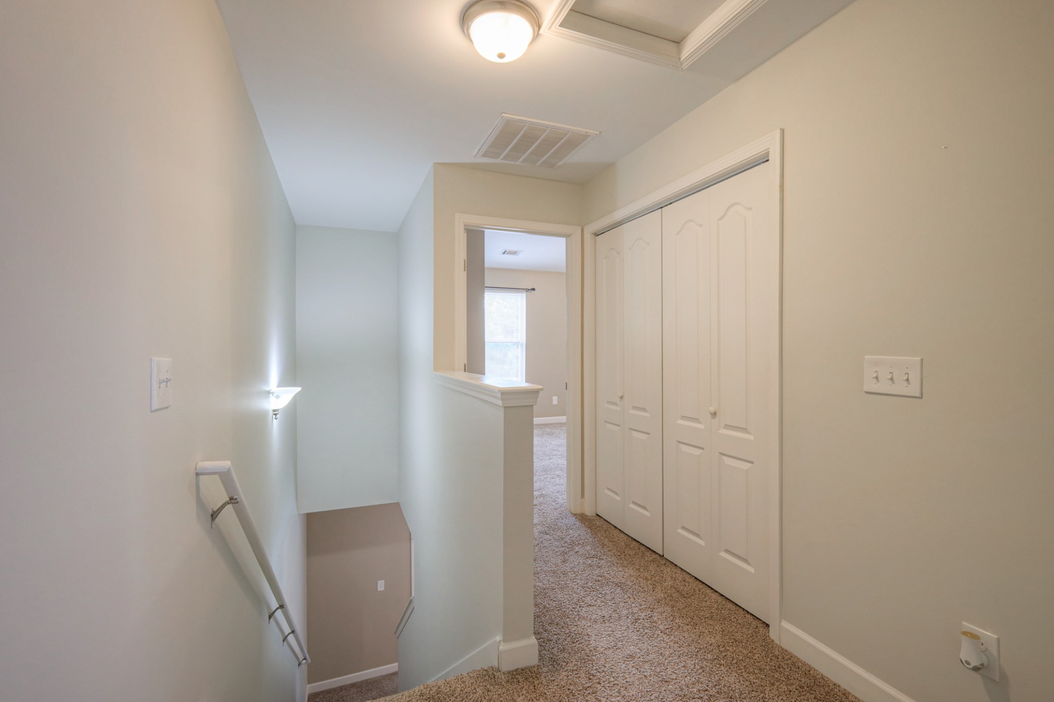 5441 Perlou Lane Murfreesboro, TN 37128 - Photo 15 of 29 an entryway with a mirror