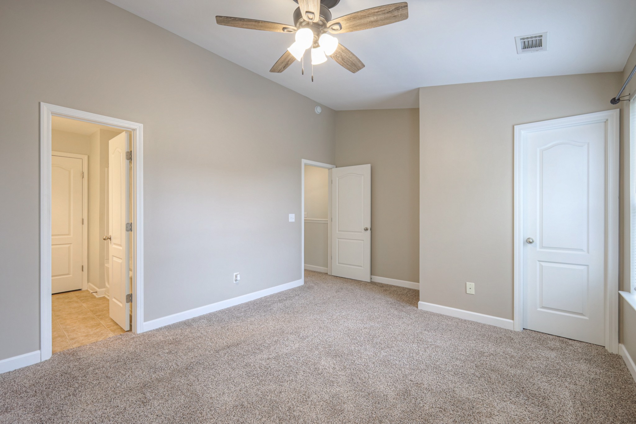 5441 Perlou Lane Murfreesboro, TN 37128 - Photo 17 of 29 a view of an empty room and chandelier fan