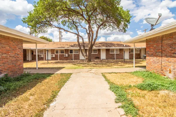 $850 | 1610 45th Street, Unit 14, Lubbock, TX 79412