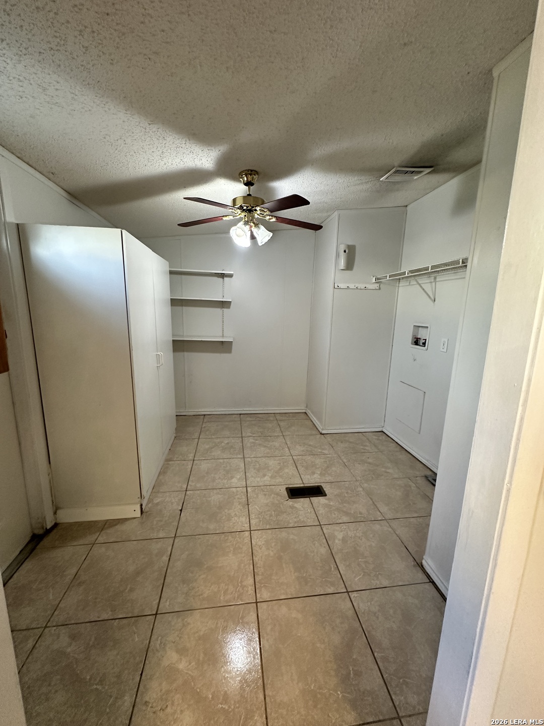 162 Sassman Road Marion, TX 78124 - Photo 11 of 36