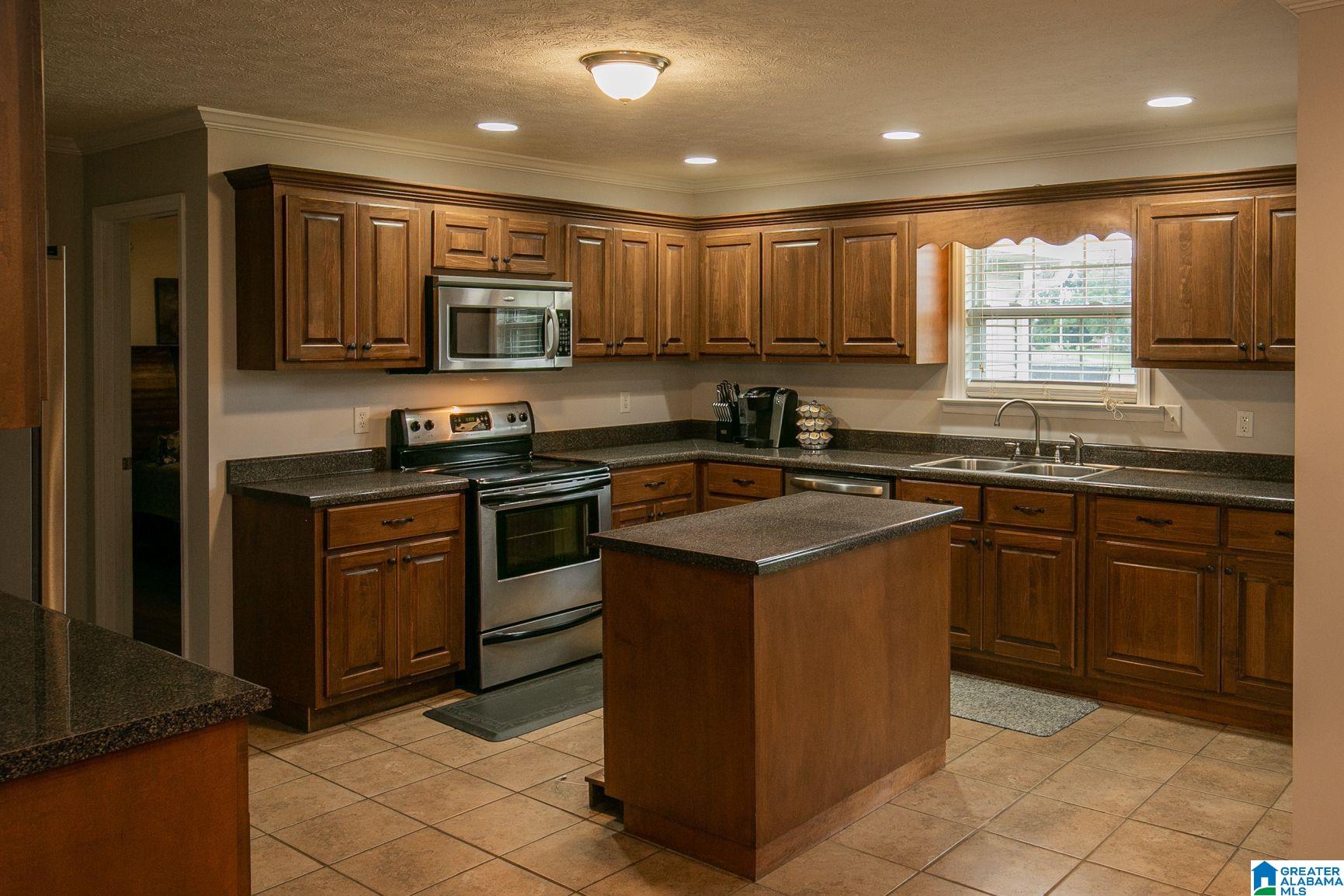 100 Fairbrook Circle Cullman, AL 35058 - Photo 37 of 48