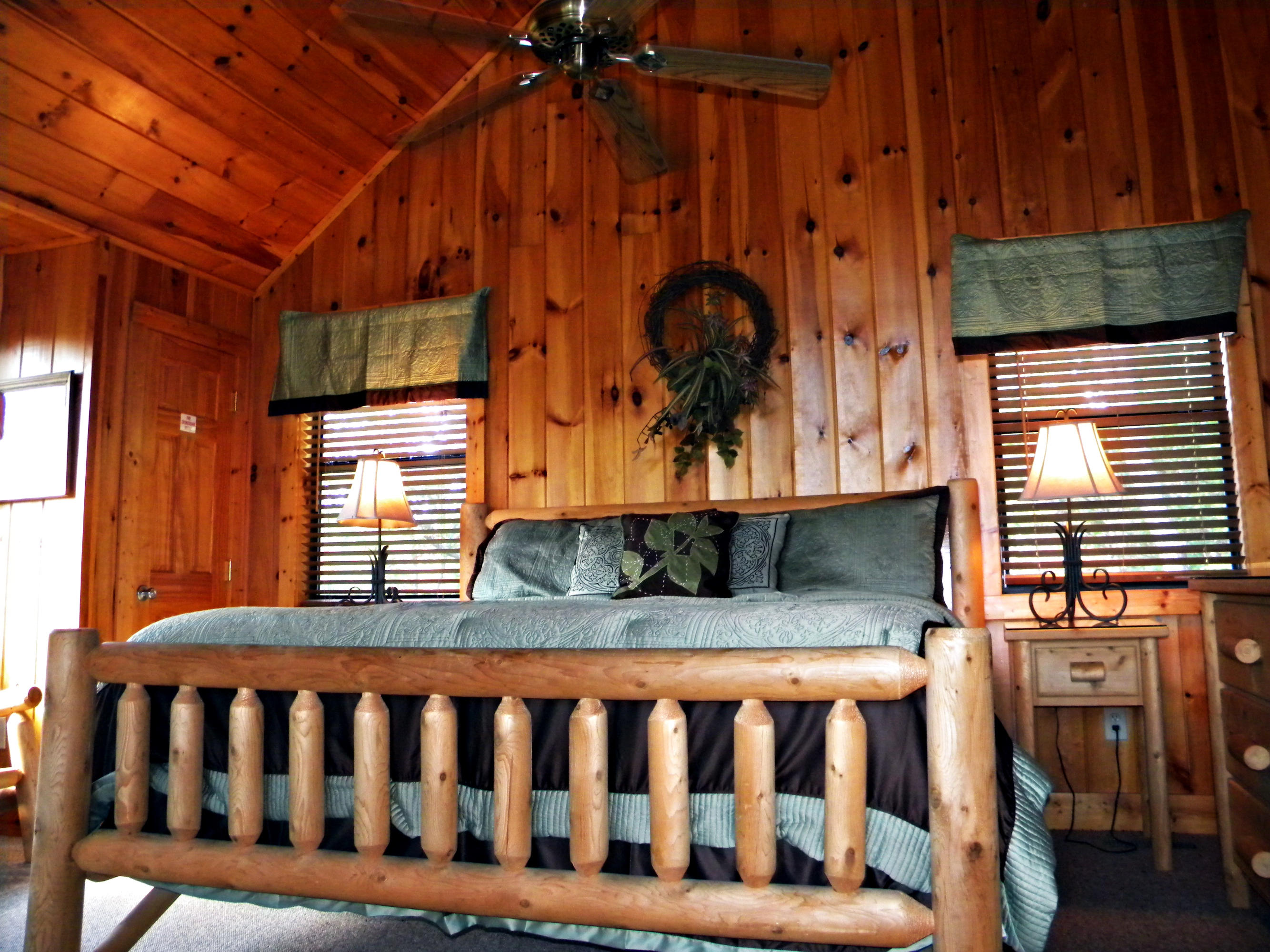 2325 High Top Loop Sevierville, TN 37862 - Photo 4 of 15 3 DSCN6551