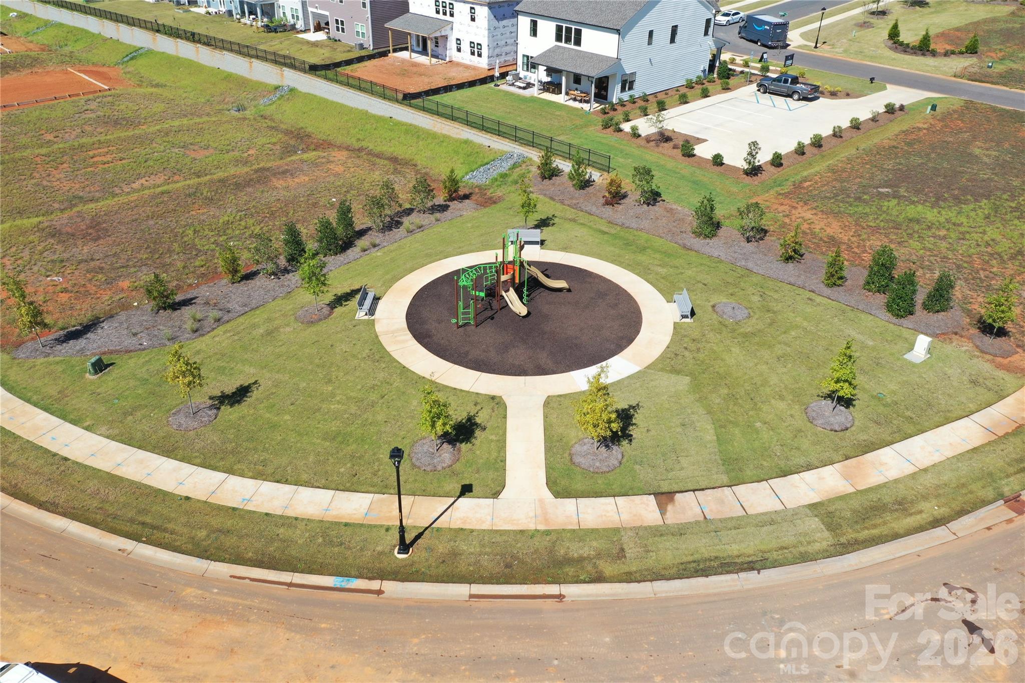 11229 Lochmere Road Charlotte, NC 28278 - Photo 5 of 6