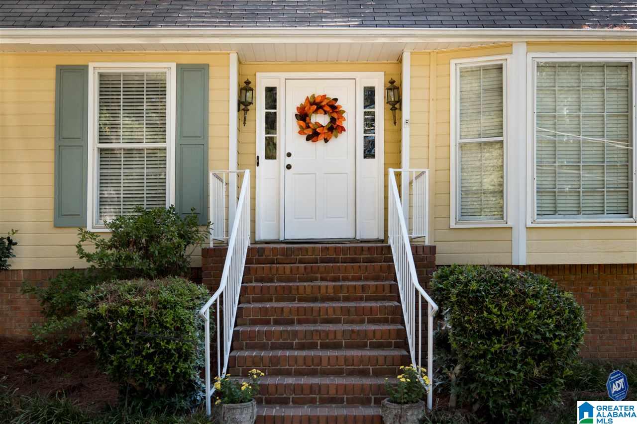 525 South Sanders Road Hoover, AL 35226 - Photo 2 of 13