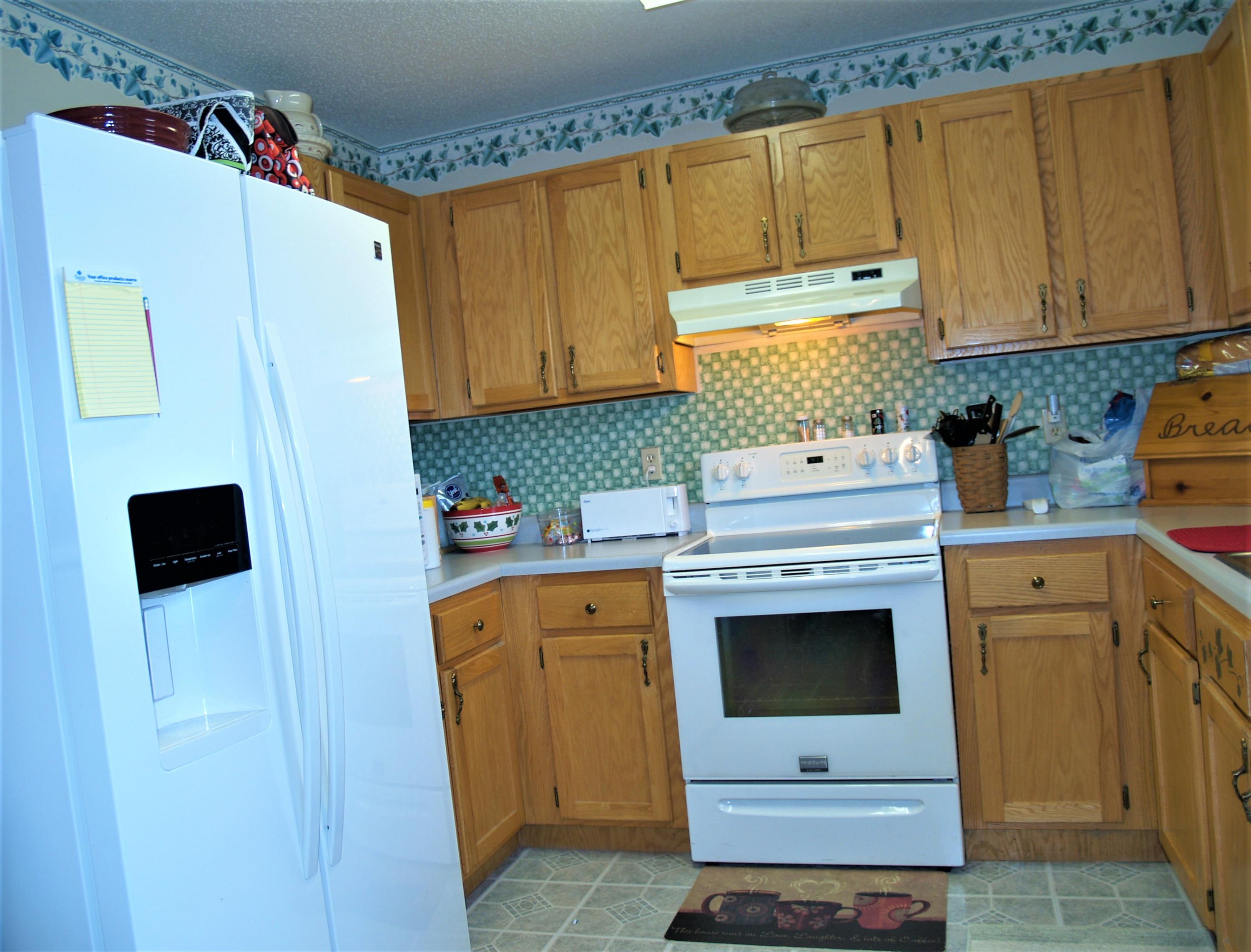3851 Big Springs Ridge Road Friendsville, TN 37737 - Photo 10 of 32 Kitchen
