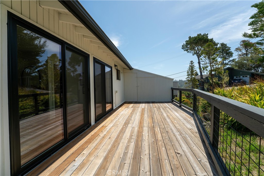 675 Huntington Road Cambria, CA 93428 - Photo 15 of 30 a view of balcony with wooden floor