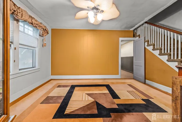 a view of an entryway