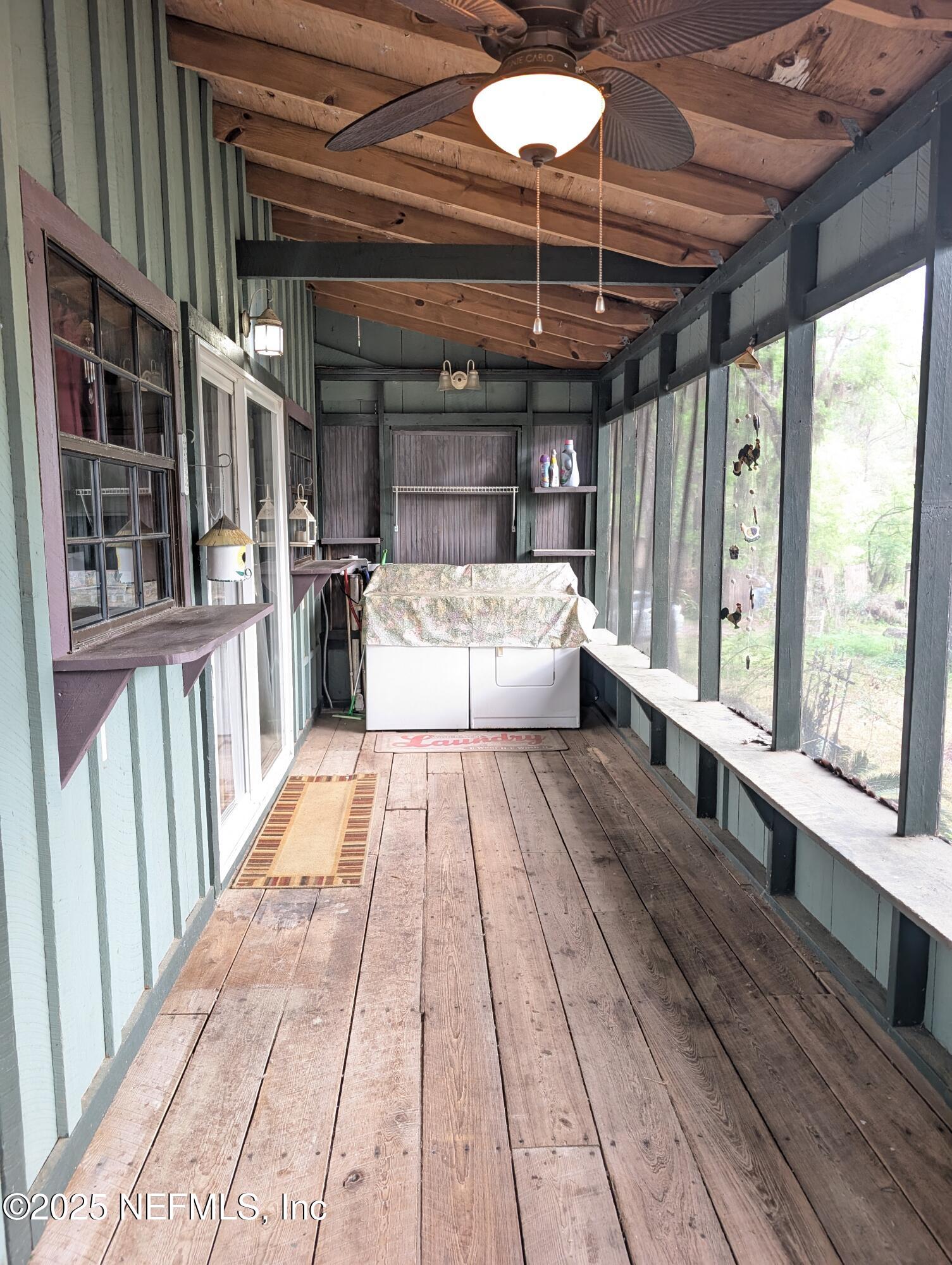 183 Sherman Dr Circle, Unit B Interlachen, FL 32148 - Photo 10 of 12 183B SHERMAN DR CIR 4