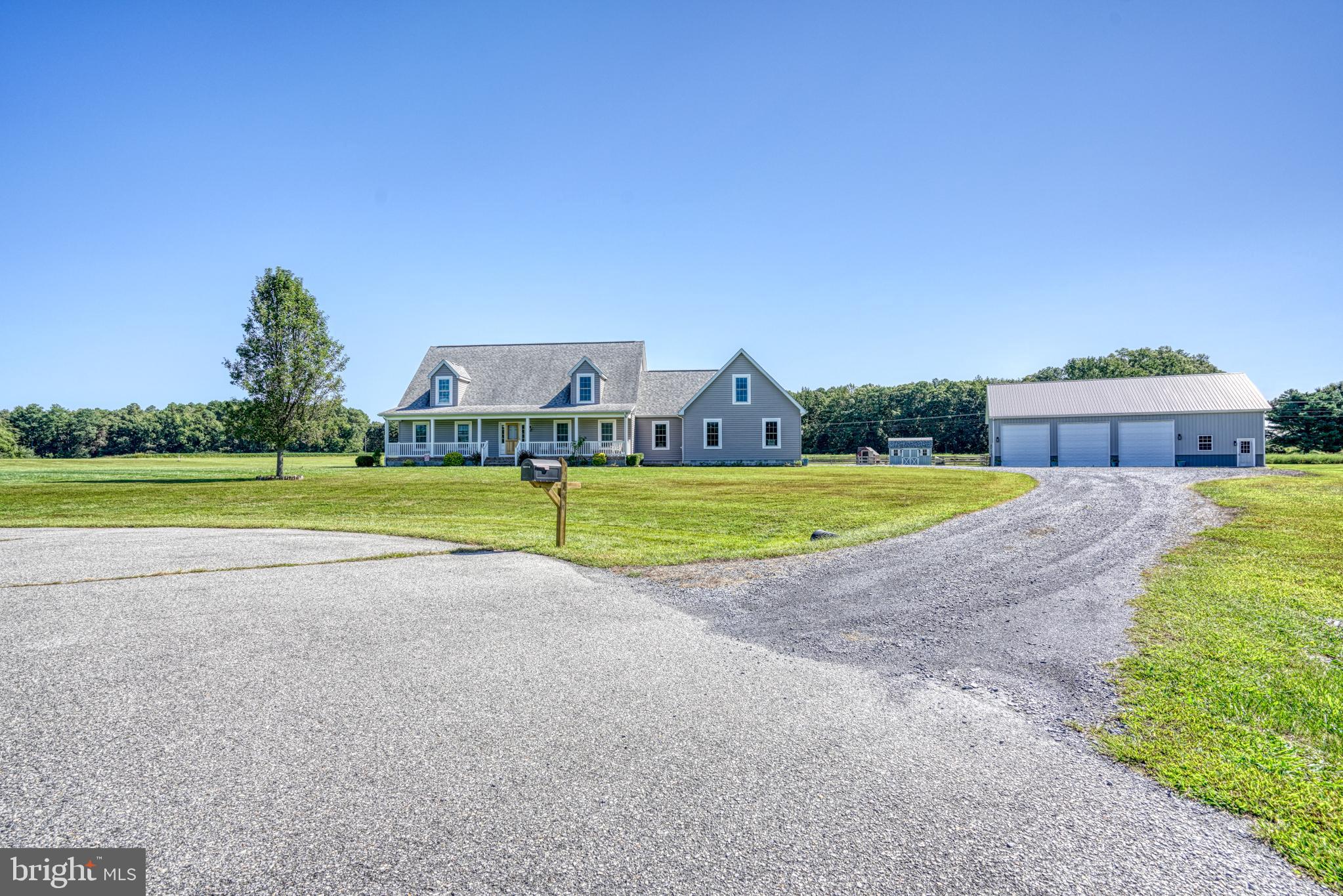 29862 Paddock Lane Easton, MD 21601 - Photo 81 of 83 a view of a house with a big yard