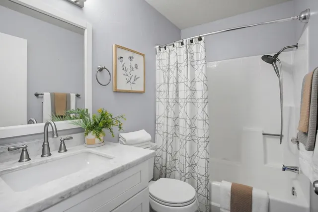 $275,500 | 11150 Trinity River Drive, Unit 124, Rancho Cordova, CA 95670