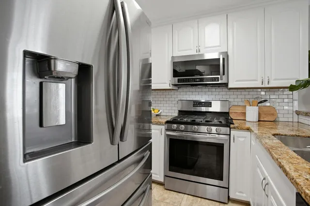 $275,500 | 11150 Trinity River Drive, Unit 124, Rancho Cordova, CA 95670