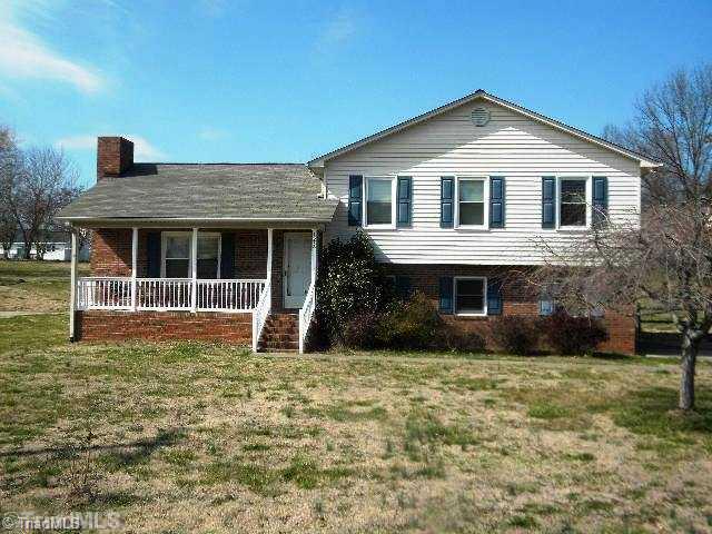 1573 Payne Road Lexington, NC 27295 - Photo 1 of 13 Exterior Front.