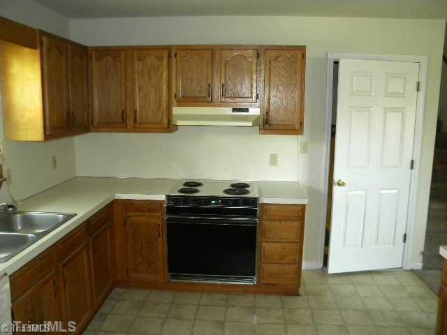 1573 Payne Road Lexington, NC 27295 - Photo 2 of 13 Kitchen.