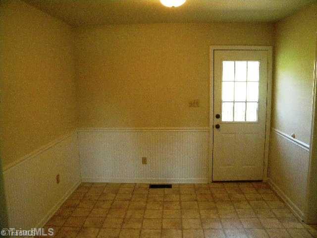 1573 Payne Road Lexington, NC 27295 - Photo 13 of 13 Dining Room.