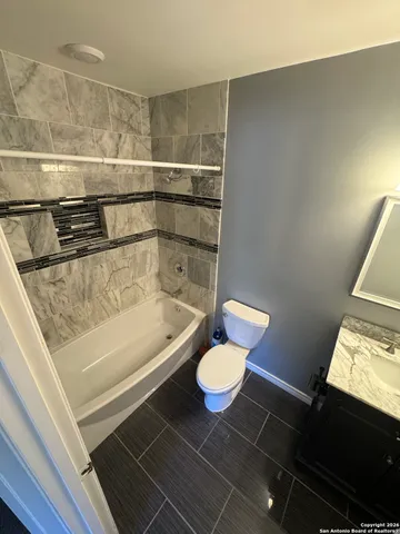 $1,800 | 5019 Concord Place, San Antonio, TX 78201