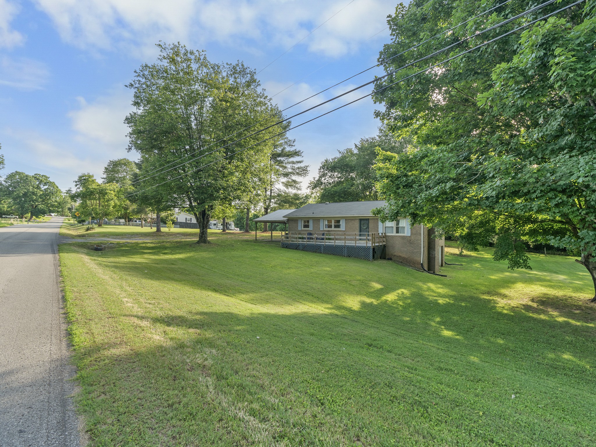 2502 Sullivan Knowles Road Sparta, TN 38583 - Photo 34 of 45 a view of a trees in a yard
