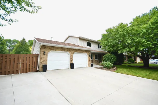 $440,000 | 1943 19th Street South, Fargo, ND 58103