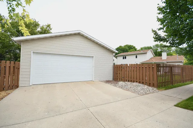 $440,000 | 1943 19th Street South, Fargo, ND 58103