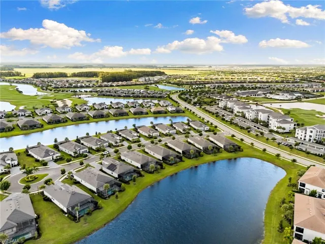 a view of an outdoor space