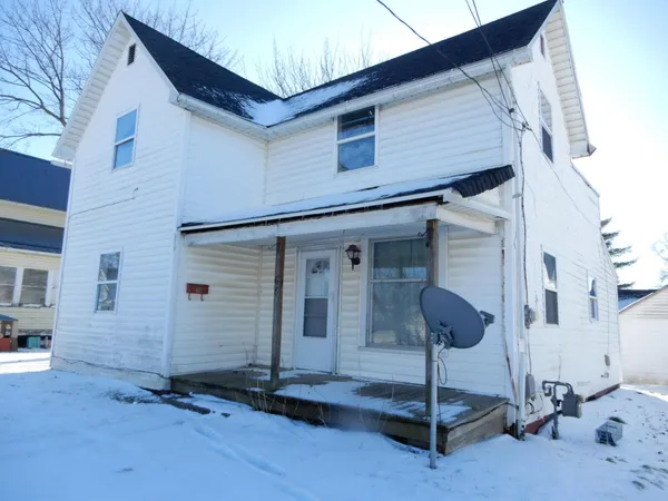 $140,000 | 68 East Whitney Avenue, Shelby, OH 44875