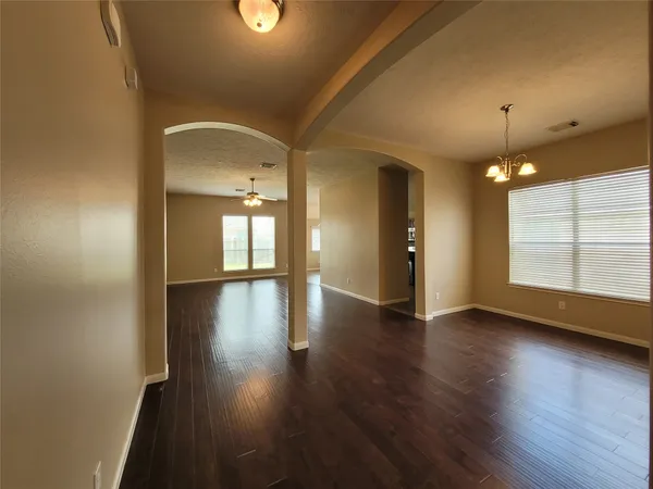 $2,100 | 11826 Fortune Park Drive, Houston, TX 77047