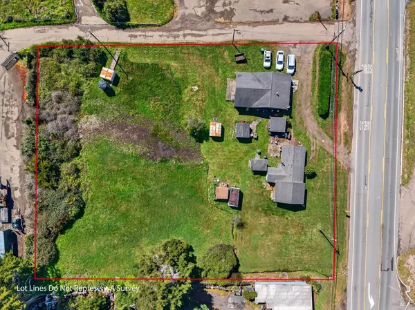 $850,000 | 18801 Highway 1, Fort Bragg, CA 95437