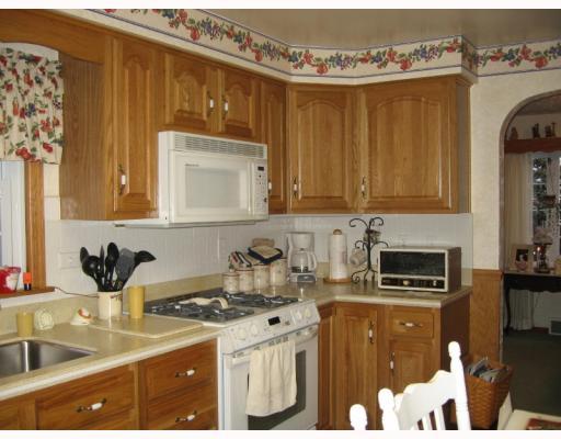 486 North Pike Road Sarver, PA 16055 - Photo 5 of 10 Kitchen.