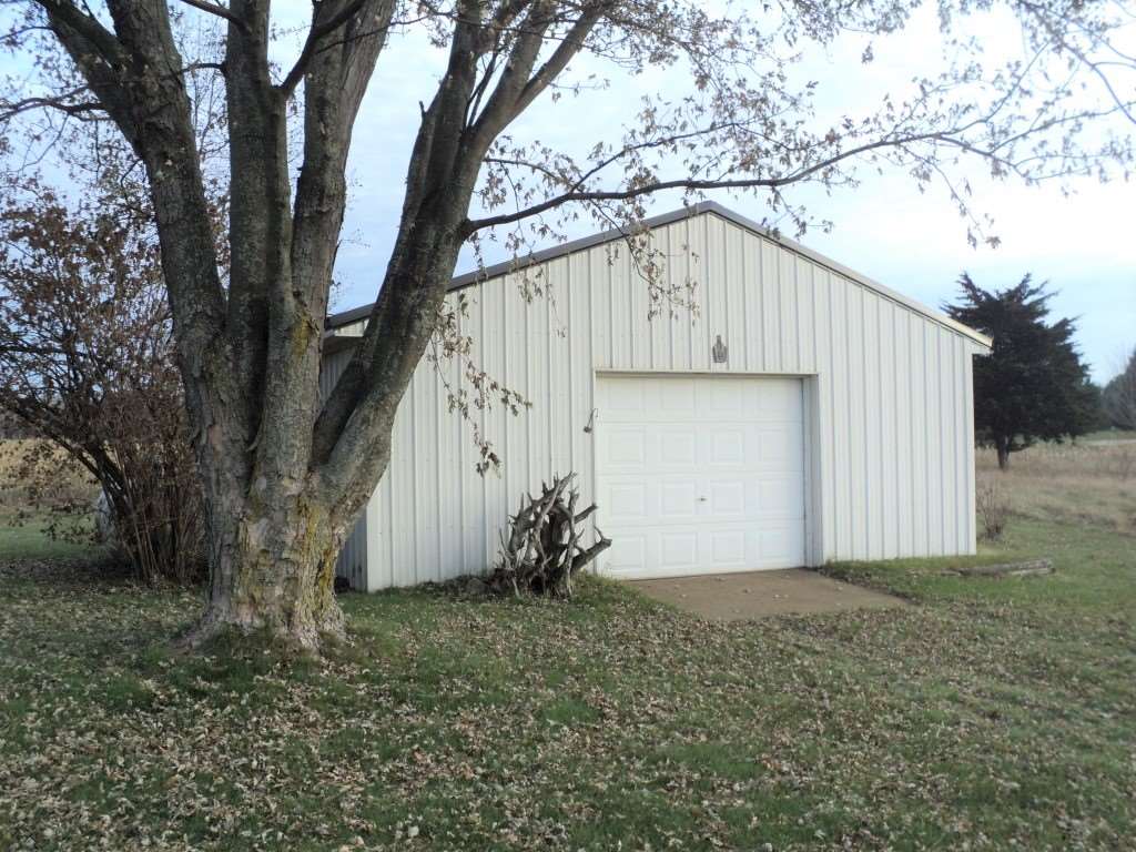 1256 North Sheridan Road Stanton, MI 48888 - Photo 9 of 10 1841664-8.JPG