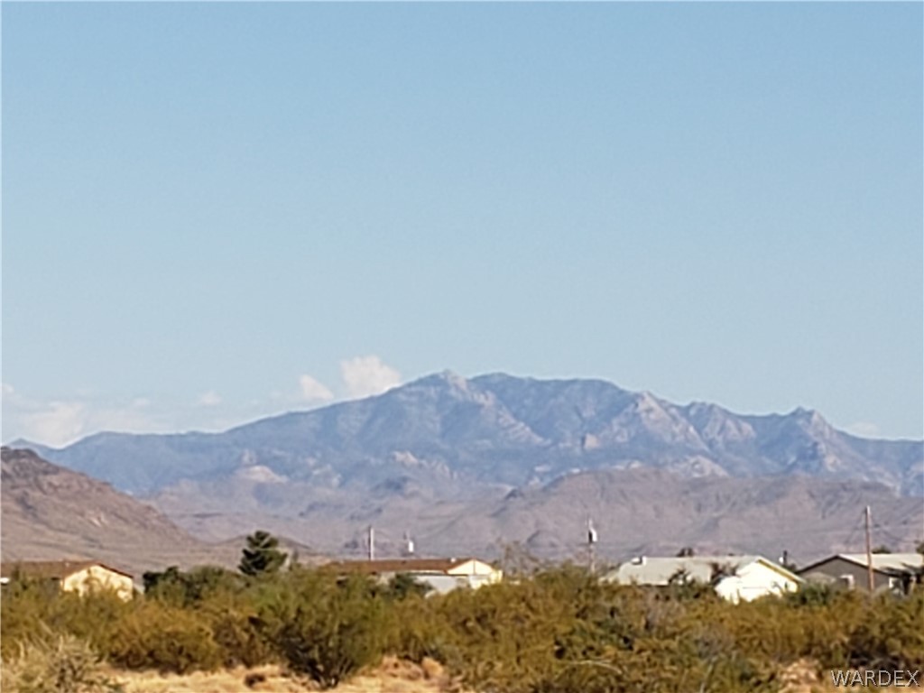 3884 Adobe Road Golden Valley, AZ 86413 - Photo 8 of 12 a view of mountains and valleys