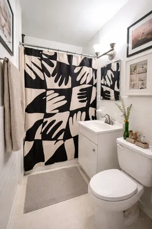 $3,900 | 283 East 4th Street, Unit 4F | East Village