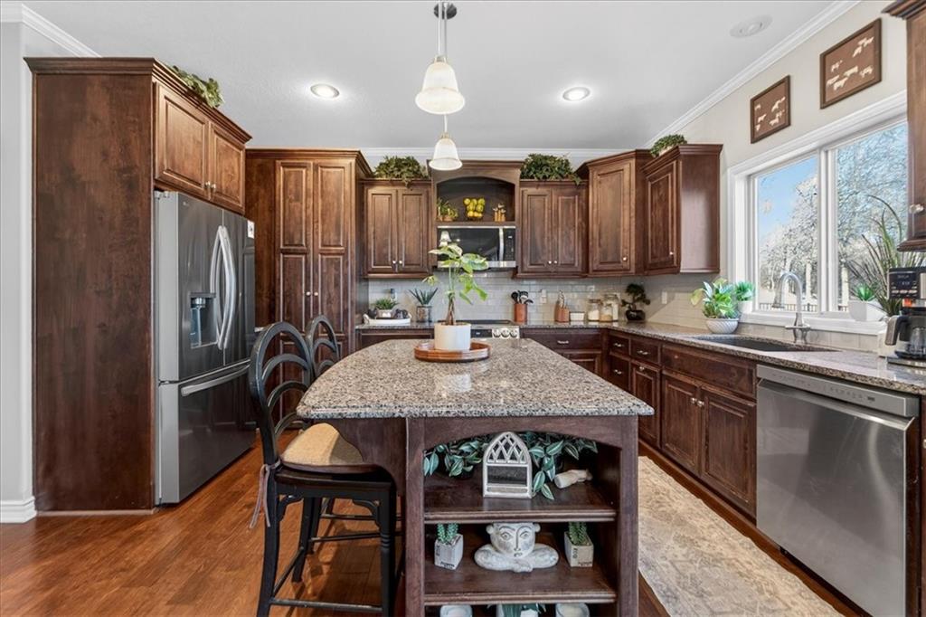 2320 Southwest Deer Run Road Lee's Summit, MO 64082 - Photo 17 of 72