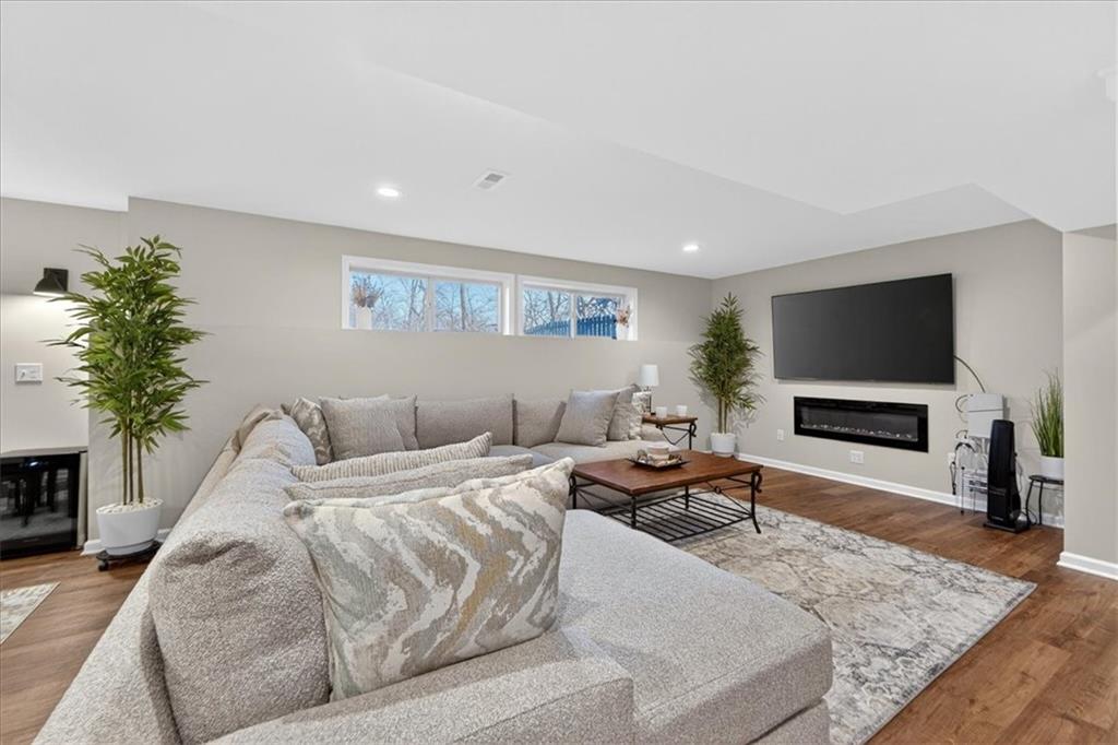 2320 Southwest Deer Run Road Lee's Summit, MO 64082 - Photo 44 of 72