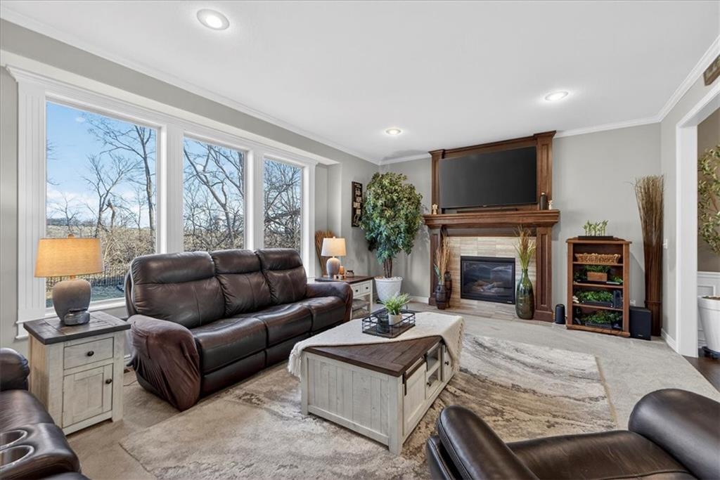 2320 Southwest Deer Run Road Lee's Summit, MO 64082 - Photo 10 of 72