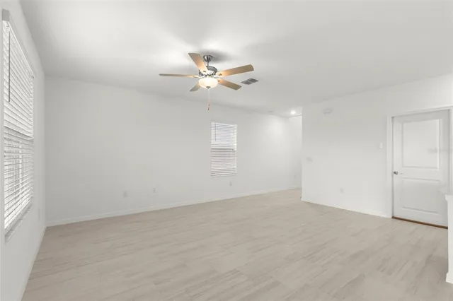 $2,300 | 11756 Radiant Shr Loop, San Antonio, FL 33576