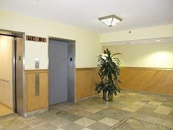 100 Cove Way, Unit 306 Quincy, MA 02169 - Photo 15 of 21 a view of entryway with livingroom