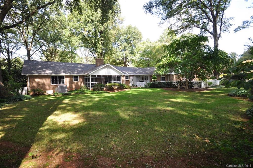 145 Lansdowne Road Charlotte, NC 28270 - Photo 5 of 22 Gallery Image 5