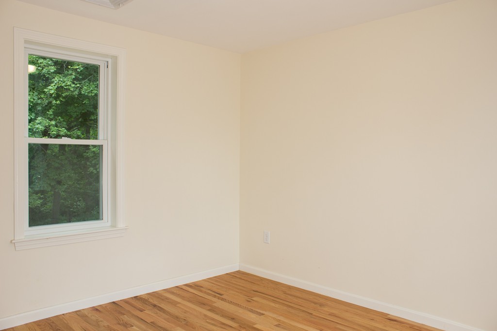 11 Hospital Road Medfield, MA 02052 - Photo 11 of 22 Gallery Image 11