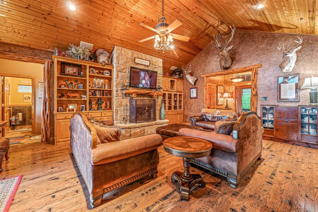 475 Magic Valley Bluff Dale, TX 76433 - Photo 8 of 40 a outdoor living space with patio furniture and a ceiling fan