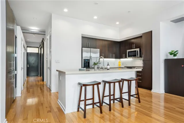 $539,000 | 133 The Promenade North, Unit 422, Long Beach, CA 90802