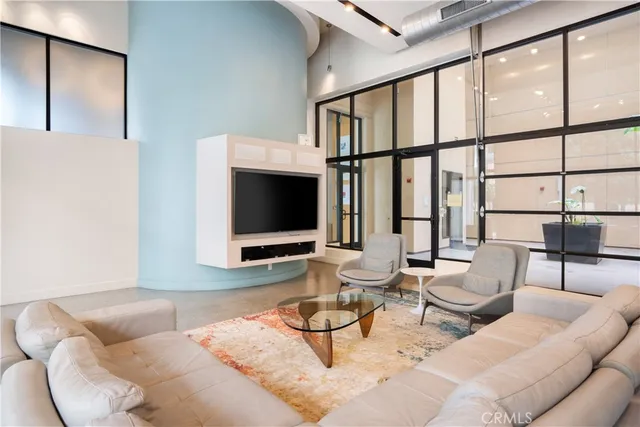 $539,000 | 133 The Promenade North, Unit 422, Long Beach, CA 90802