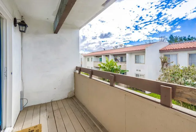 $2,600 | 2511 West Sunflower Avenue, Unit P8, Santa Ana, CA 92704