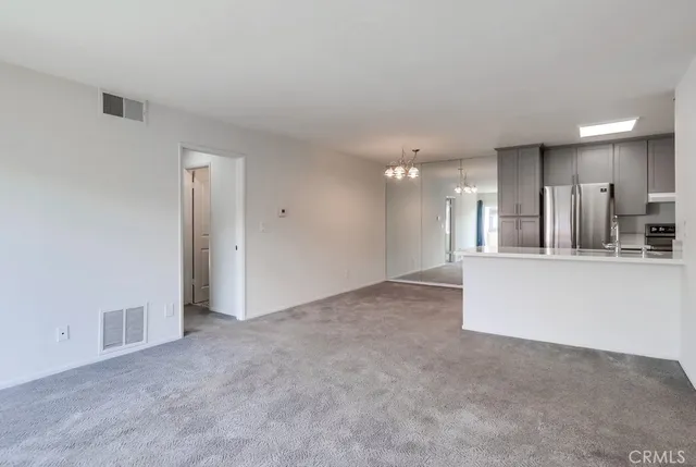 $2,600 | 2511 West Sunflower Avenue, Unit P8, Santa Ana, CA 92704