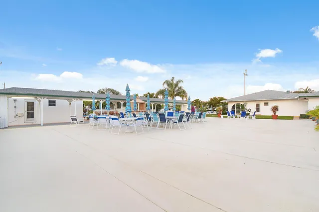 $225,000 | 4 Garden Street, Unit 204N, Tequesta, FL 33469