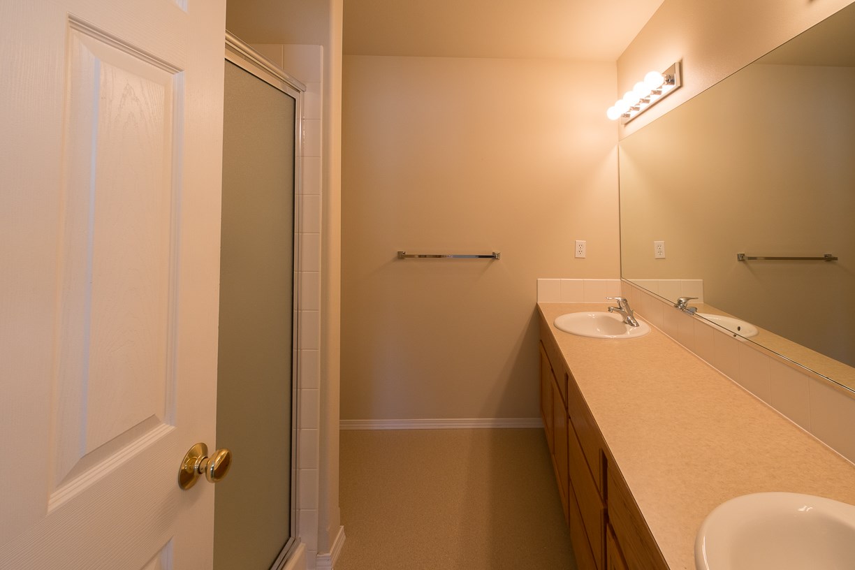 4328 West Indian Trail Road Spokane, WA 99208 - Photo 6 of 16 Gallery Image 6