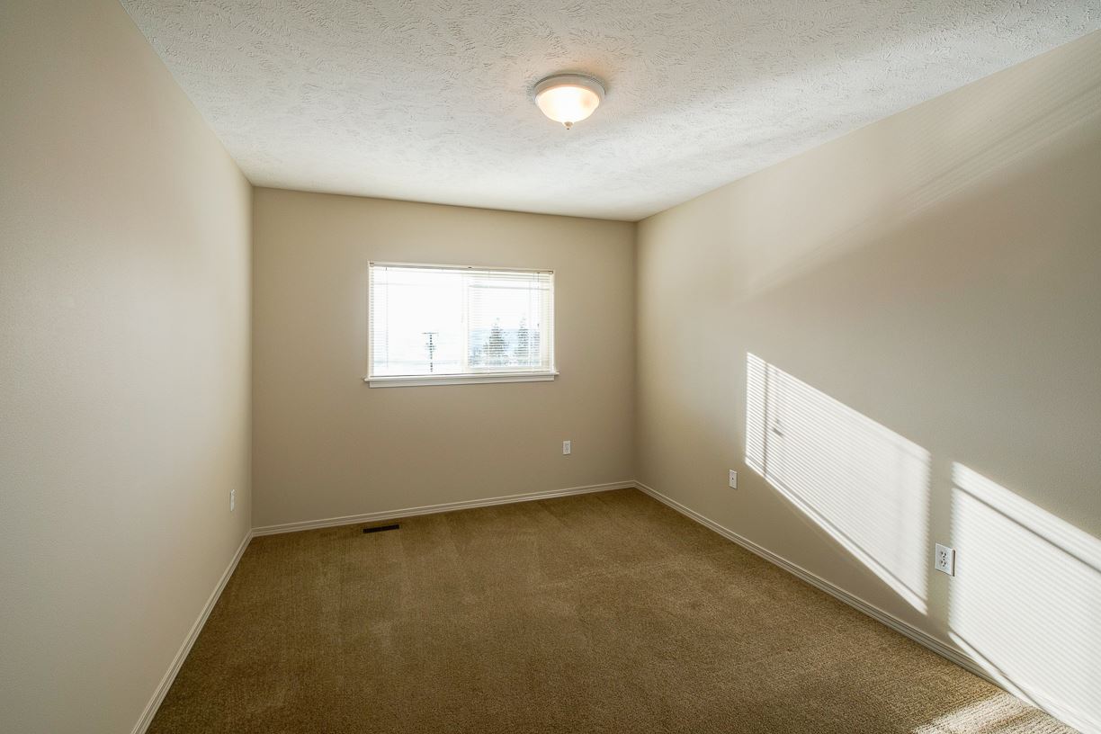 4328 West Indian Trail Road Spokane, WA 99208 - Photo 9 of 16 Gallery Image 9