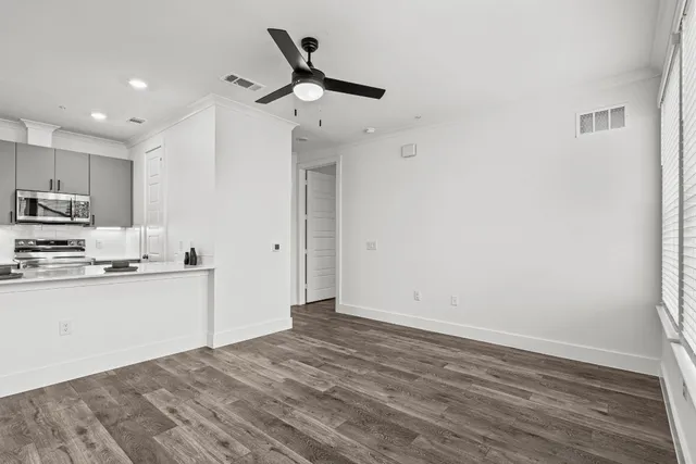 $1,317 | 1664 Hillside Terrace, Unit 2716, Buda, TX 78610